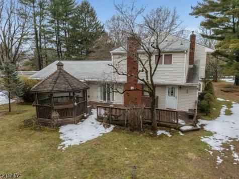 14 Ramsey Road Clinton NJ 08833