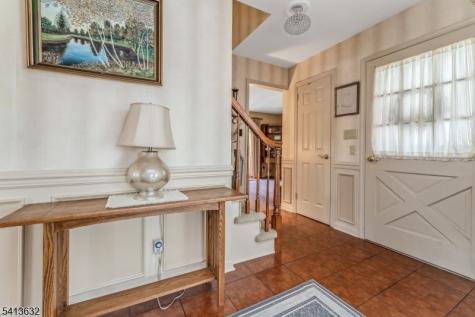 14 Ramsey Road Clinton NJ 08833