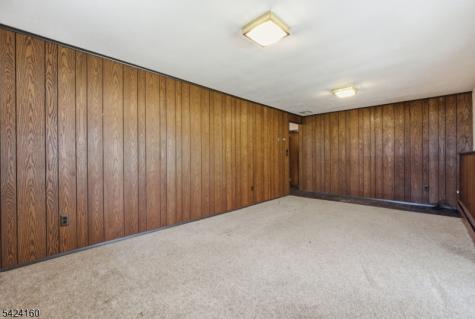 47 Siek Road Kinnelon NJ 07405