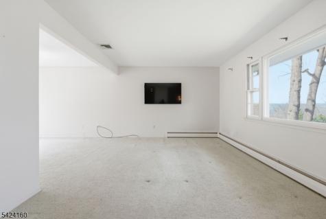 47 Siek Road Kinnelon NJ 07405