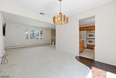 47 Siek Road Kinnelon NJ 07405