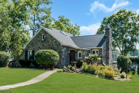9 Musconetcong Avenue Stanhope NJ 07874