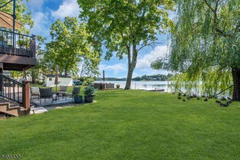 9 Musconetcong Avenue Stanhope NJ 07874