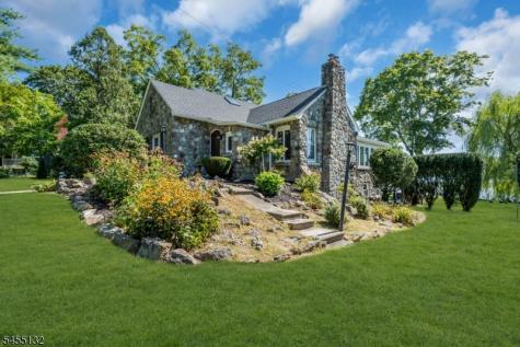 9 Musconetcong Avenue Stanhope NJ 07874