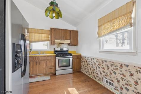 16 Hart Place Union NJ 07083
