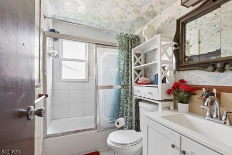 16 Hart Place Union NJ 07083