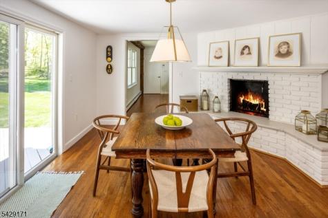 3 Laurel Place Chester NJ 07930