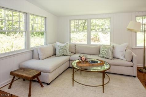 3 Laurel Place Chester NJ 07930