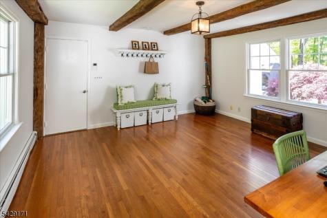 3 Laurel Place Chester NJ 07930