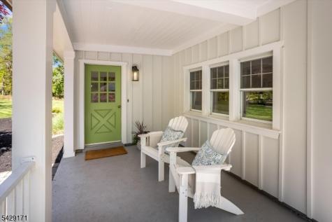 3 Laurel Place Chester NJ 07930