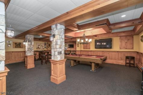 22 Sunset Lane Upper Saddle River NJ 07458