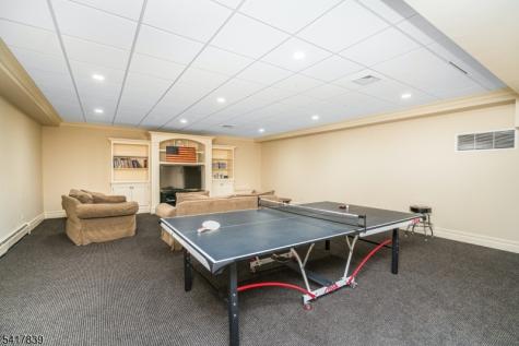 22 Sunset Lane Upper Saddle River NJ 07458