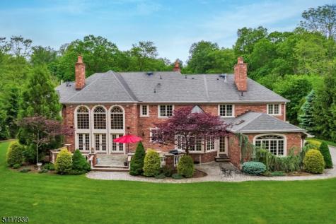22 Sunset Lane Upper Saddle River NJ 07458