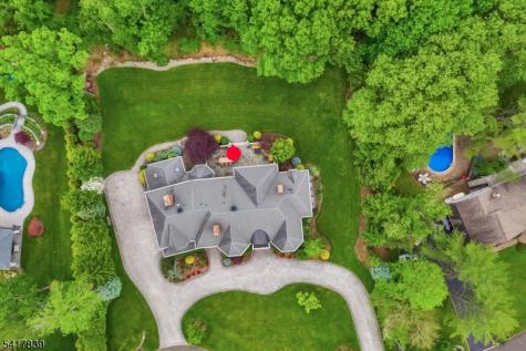 22 Sunset Lane Upper Saddle River NJ 07458