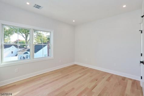 22 Columbia Avenue Kenilworth NJ 07033