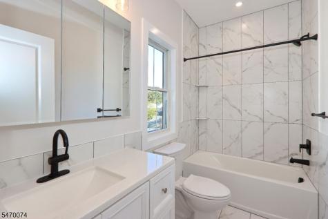 22 Columbia Avenue Kenilworth NJ 07033