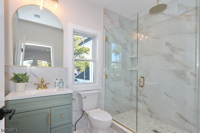 22 Columbia Avenue Kenilworth NJ 07033