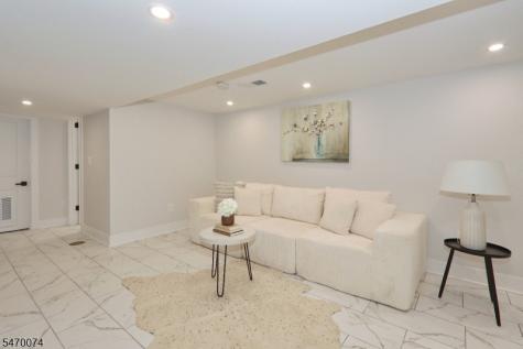 22 Columbia Avenue Kenilworth NJ 07033