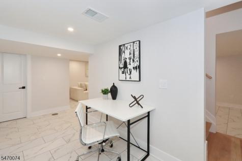 22 Columbia Avenue Kenilworth NJ 07033