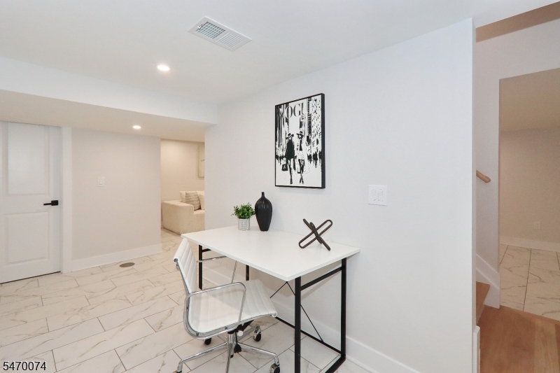 22 Columbia Avenue Kenilworth NJ 07033