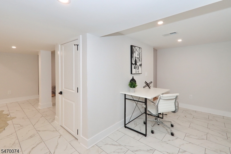 22 Columbia Avenue Kenilworth NJ 07033