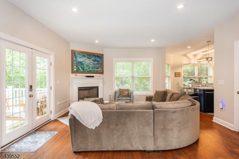 18 Post Oak Court Hardyston NJ 07419