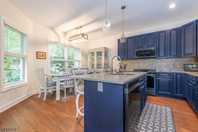 18 Post Oak Court Hardyston NJ 07419