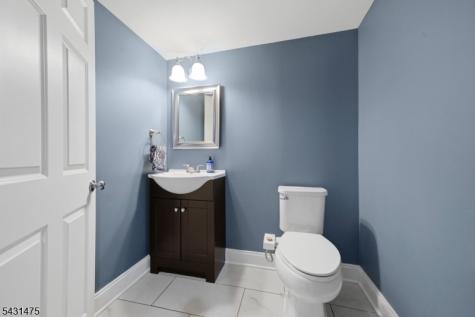 13 Laurel Place Chester NJ 07930