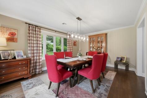 13 Laurel Place Chester NJ 07930