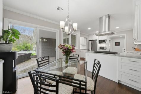 13 Laurel Place Chester NJ 07930