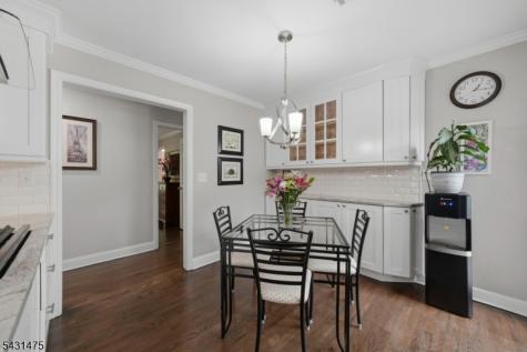 13 Laurel Place Chester NJ 07930