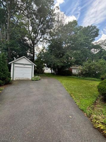 438 Washington Avenue Montclair NJ 07042
