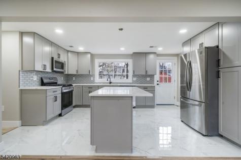 28 Harvard Avenue Woodbridge NJ 07001