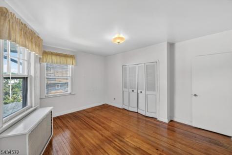 704 Parker Street Newark NJ 07104