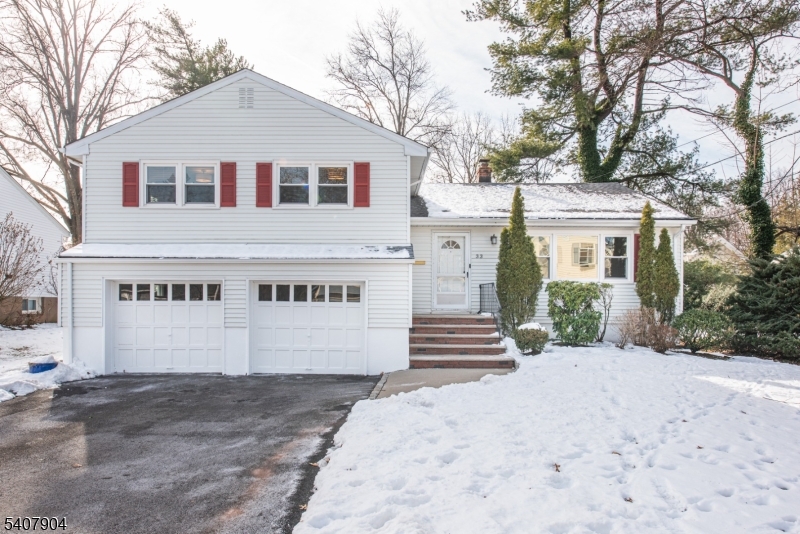 33 Tuers Place Montclair NJ 07043