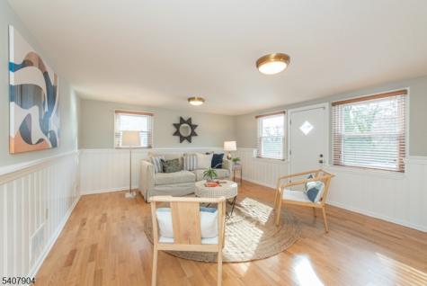 33 Tuers Place Montclair NJ 07043