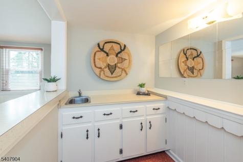 33 Tuers Place Montclair NJ 07043