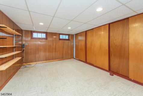 33 Tuers Place Montclair NJ 07043