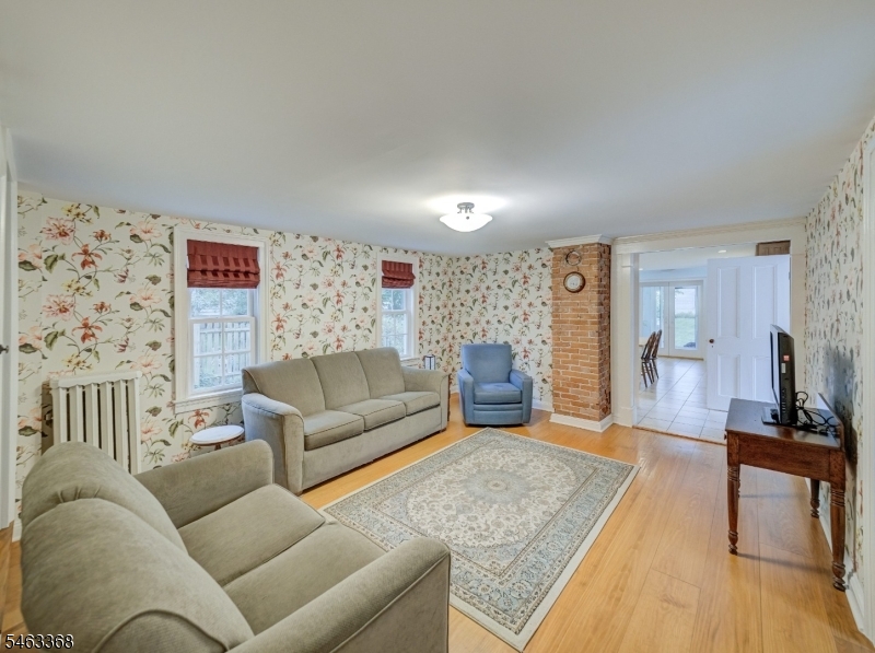27 Bonnell Street Flemington NJ 08822