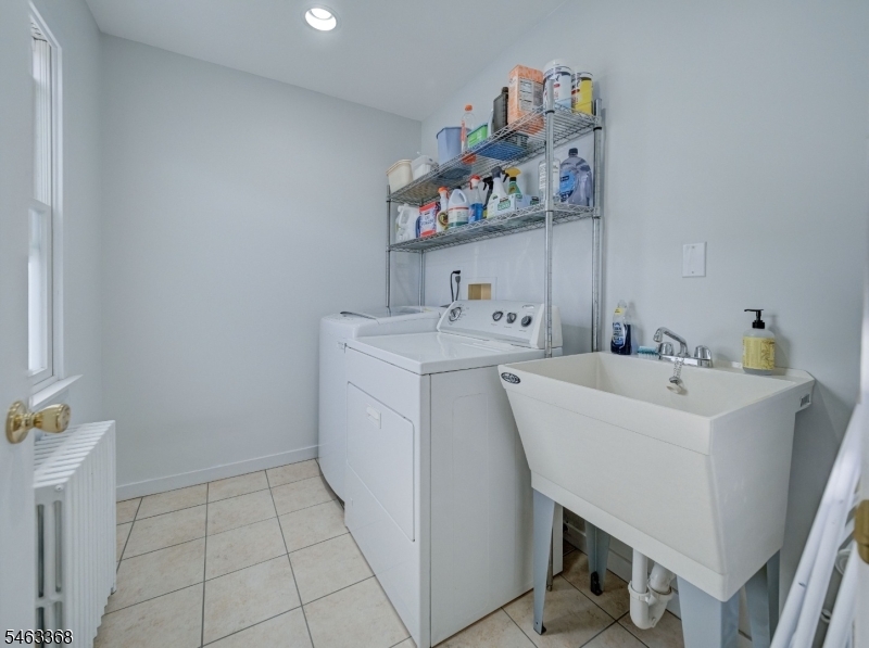 27 Bonnell Street Flemington NJ 08822