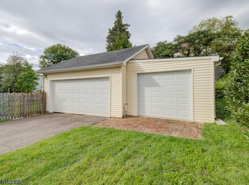 27 Bonnell Street Flemington NJ 08822