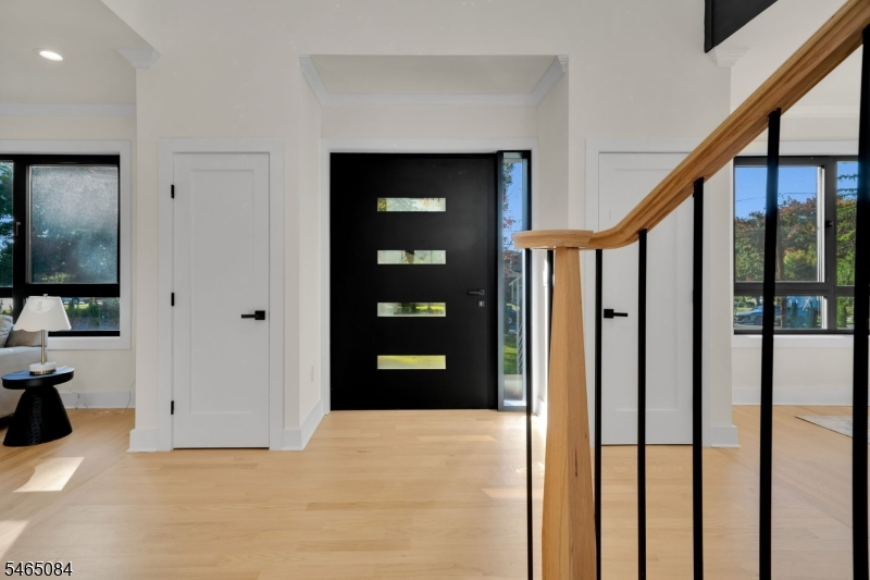 5 Foxcroft Drive Livingston NJ 07039