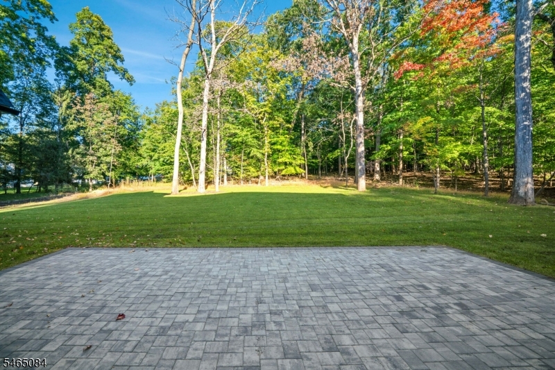 5 Foxcroft Drive Livingston NJ 07039