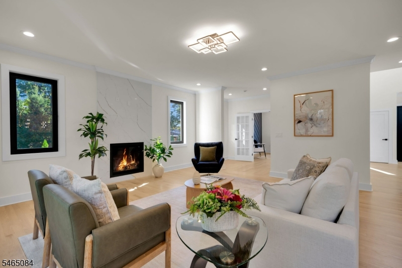 5 Foxcroft Drive Livingston NJ 07039