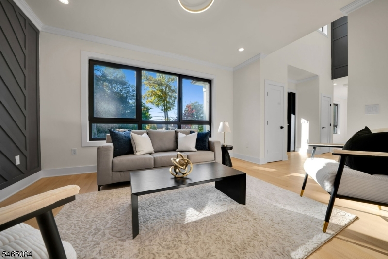 5 Foxcroft Drive Livingston NJ 07039
