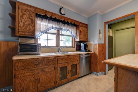 15 Bellair Avenue Fair Lawn NJ 07410