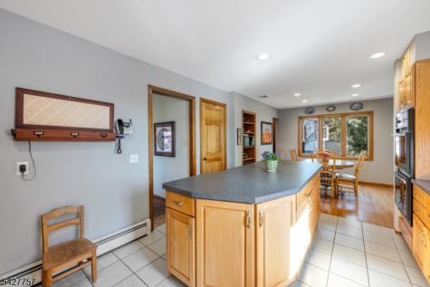 10 Woodmere Road West Caldwell NJ 07006