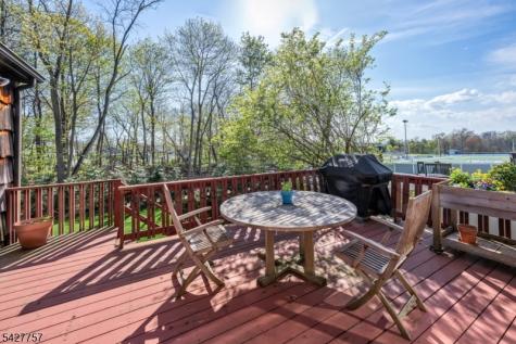 10 Woodmere Road West Caldwell NJ 07006