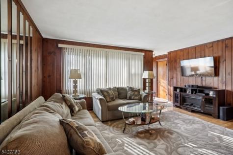 192 Rudolph Avenue Rahway NJ 07065