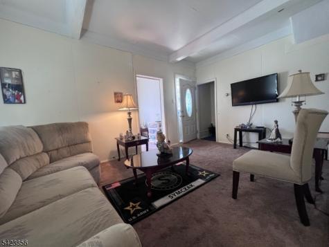 317 Dietz Street Roselle NJ 07203